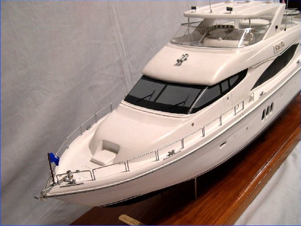 2004 Hatteras 80 MY